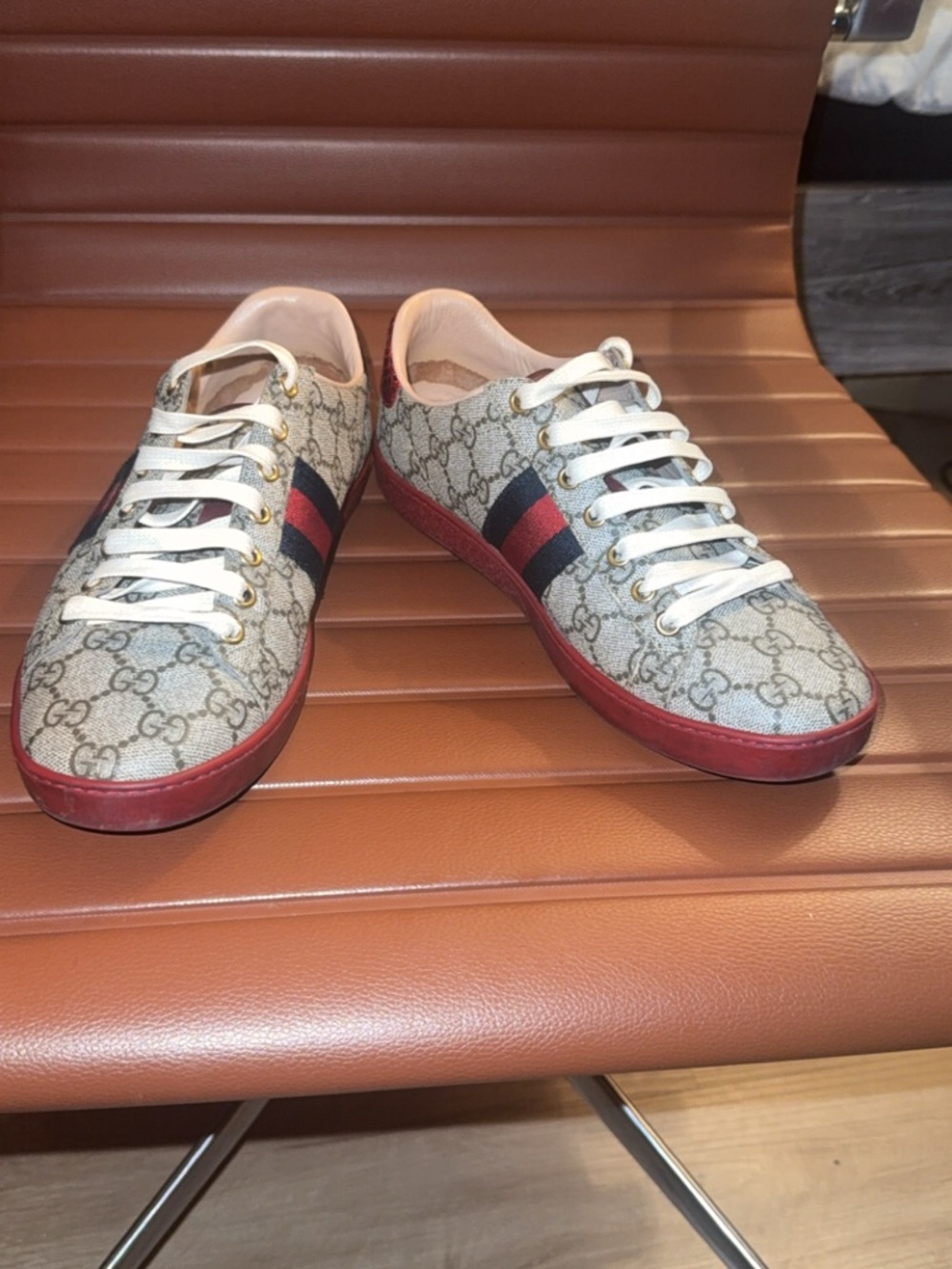 Gucci Women's GG Supreme Sneakers with Red Sole and Navy-Red Web